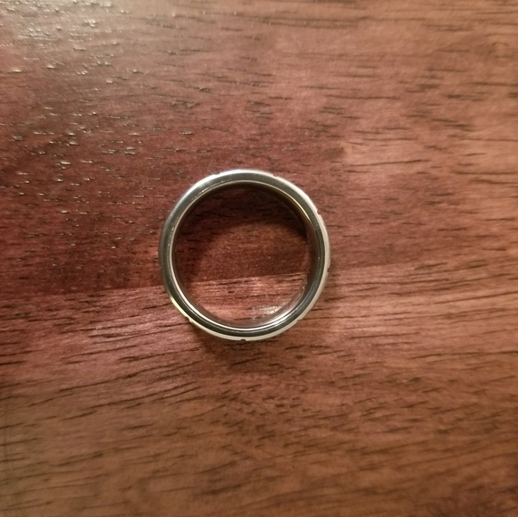 Men's Wedding Band - Picture 3 of 3